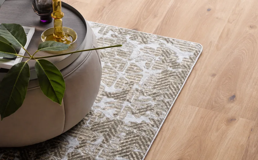 Kahlo Aanhuis collectie donker hout pvc van Tarkett