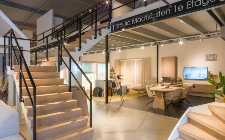 Aanhuis.nl Lelystand - dé woonwinkel van Lelystad voor vloeren, raamdecoratie, gordijnen, kasten op maat en meer!