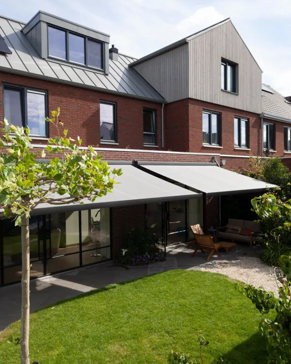 Knikarmscherm buitenzonwering