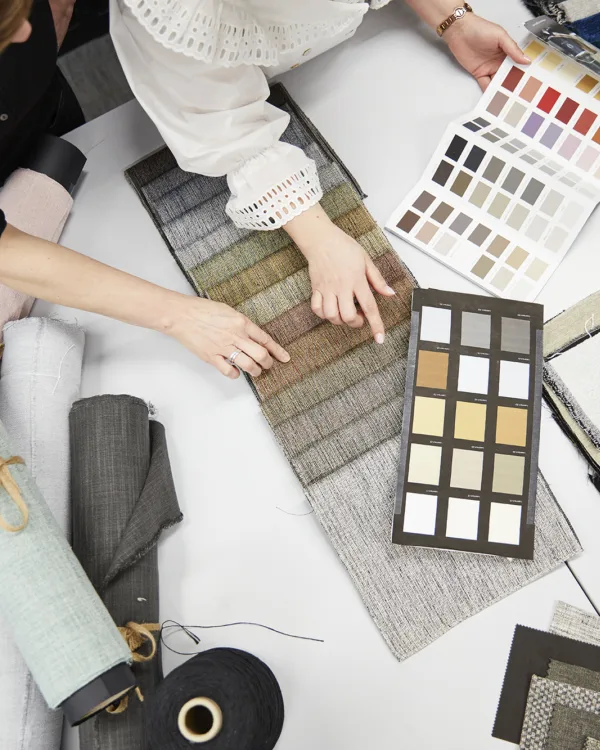 Kleuren en materialen van Inside Blinds raamdecoratie en gordijnen