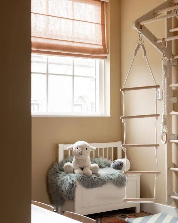 Vouwgordijnen in terrakleur bij Aanhuis.nl