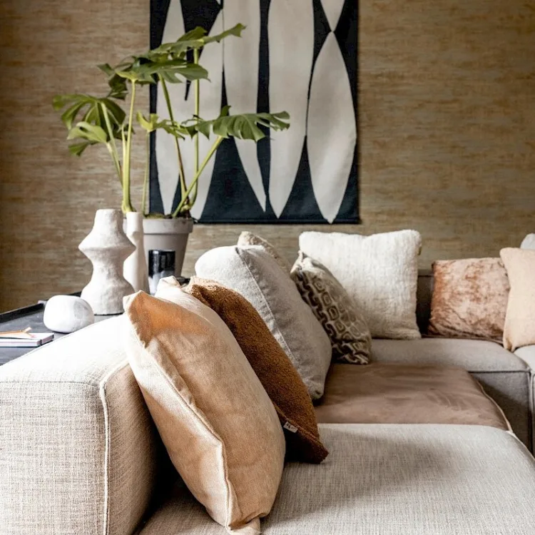 Arte behang in de woonkamer