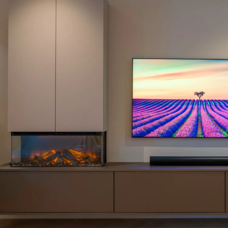 Zwevend tvmeubel met haard op maat