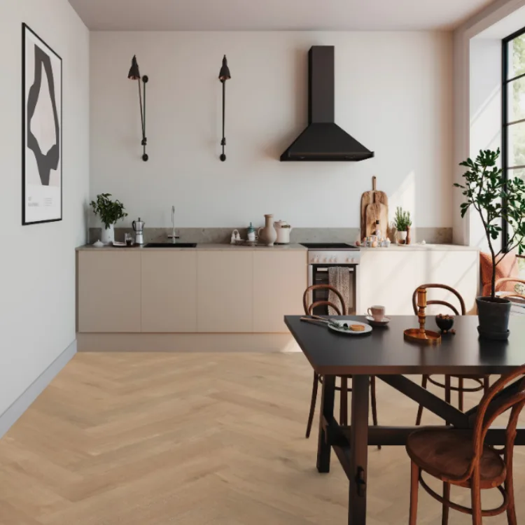 Pvc vloer Picasso - warme. bruine tint in houtlook in de keuken