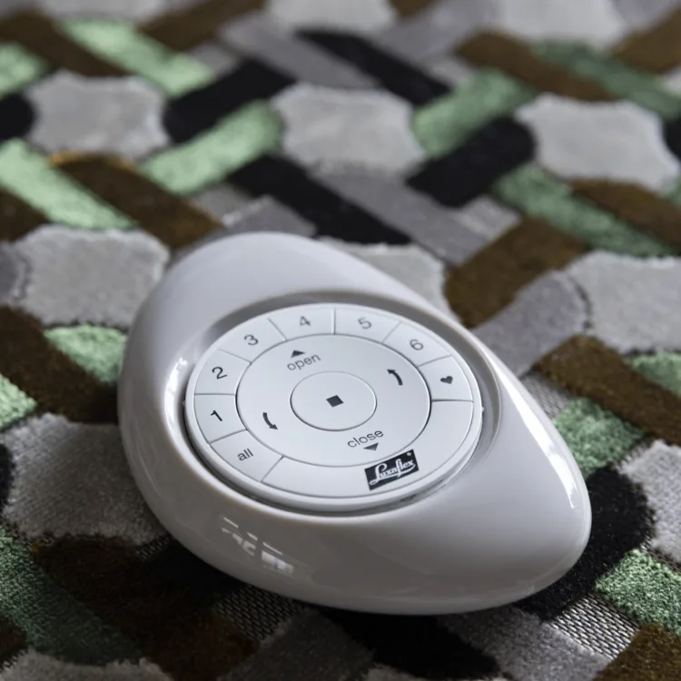 vtwonen seizoen 18 afl. 4 Amsterdam woonkamer raamdeocratie